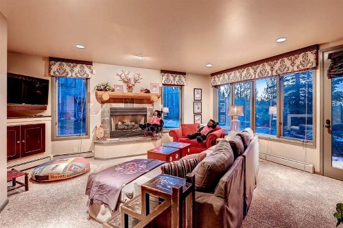 Boulder Ridge Haus - image 42