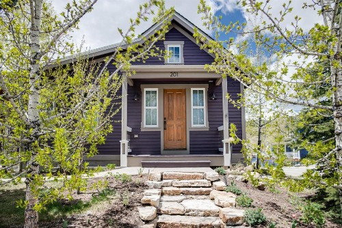Plum Cottage - image 26