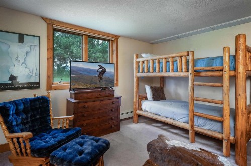 Swan River Lodge - image 12