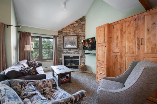 River Mountain Lodge W311