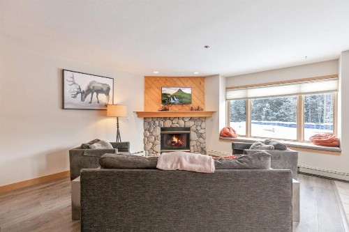Tyra Chalet 127 - image 10