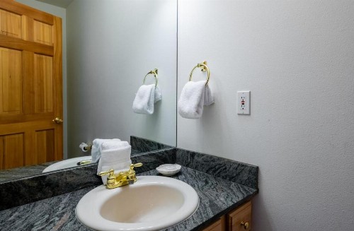 Pines Townhomes 113 - image 28