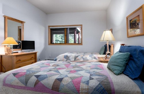 Pines Townhomes 113 - image 7