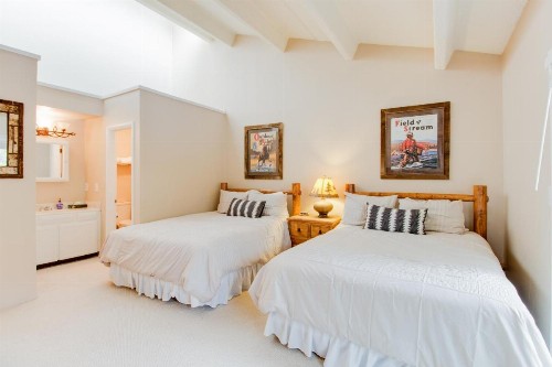 The Lift Condo - image 11