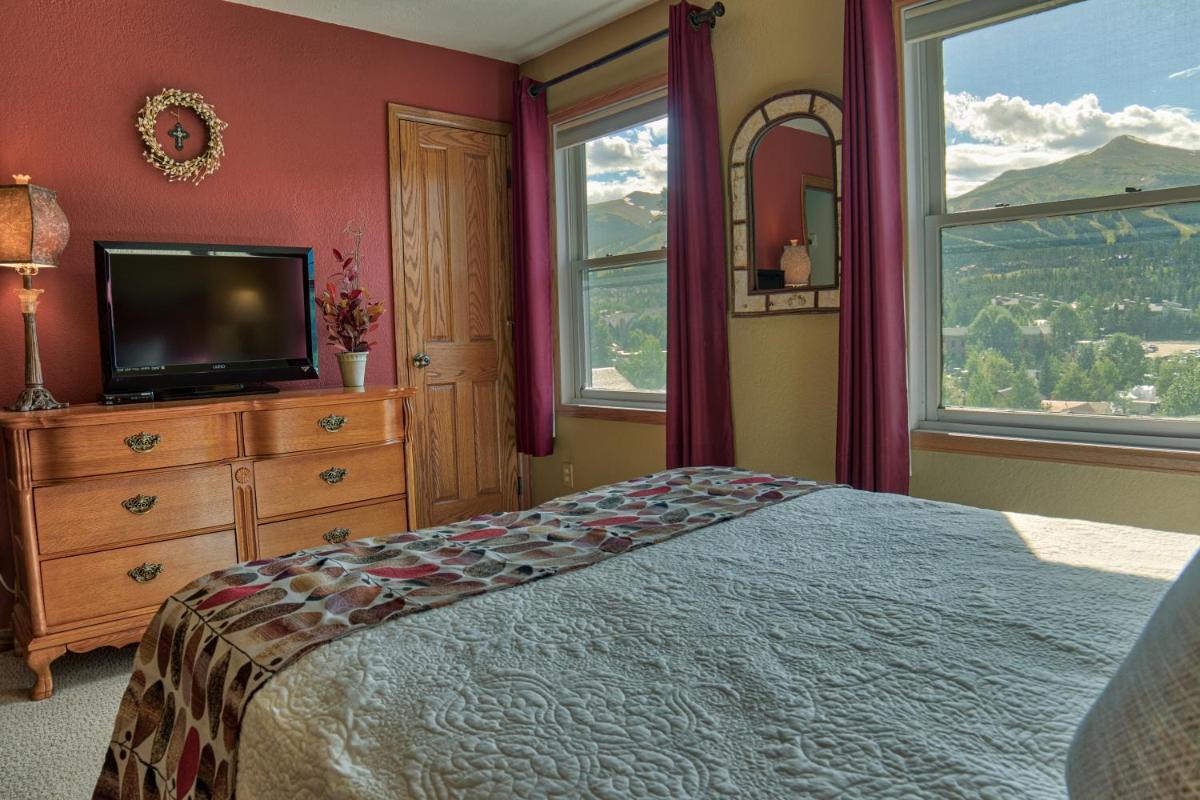 Wellington #3 (Townhome) - image 6