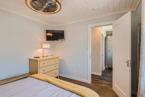 Alpine 303 Condo - image 10