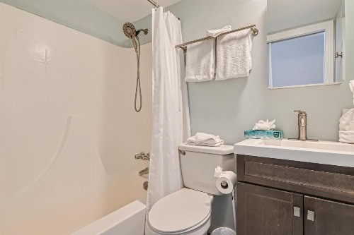 Alpine 303 Condo - image 16