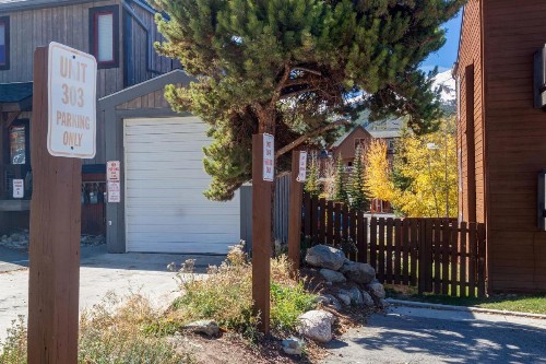 Alpine 303 Condo - image 25