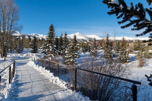 Mountain Valley Lodge - image 2