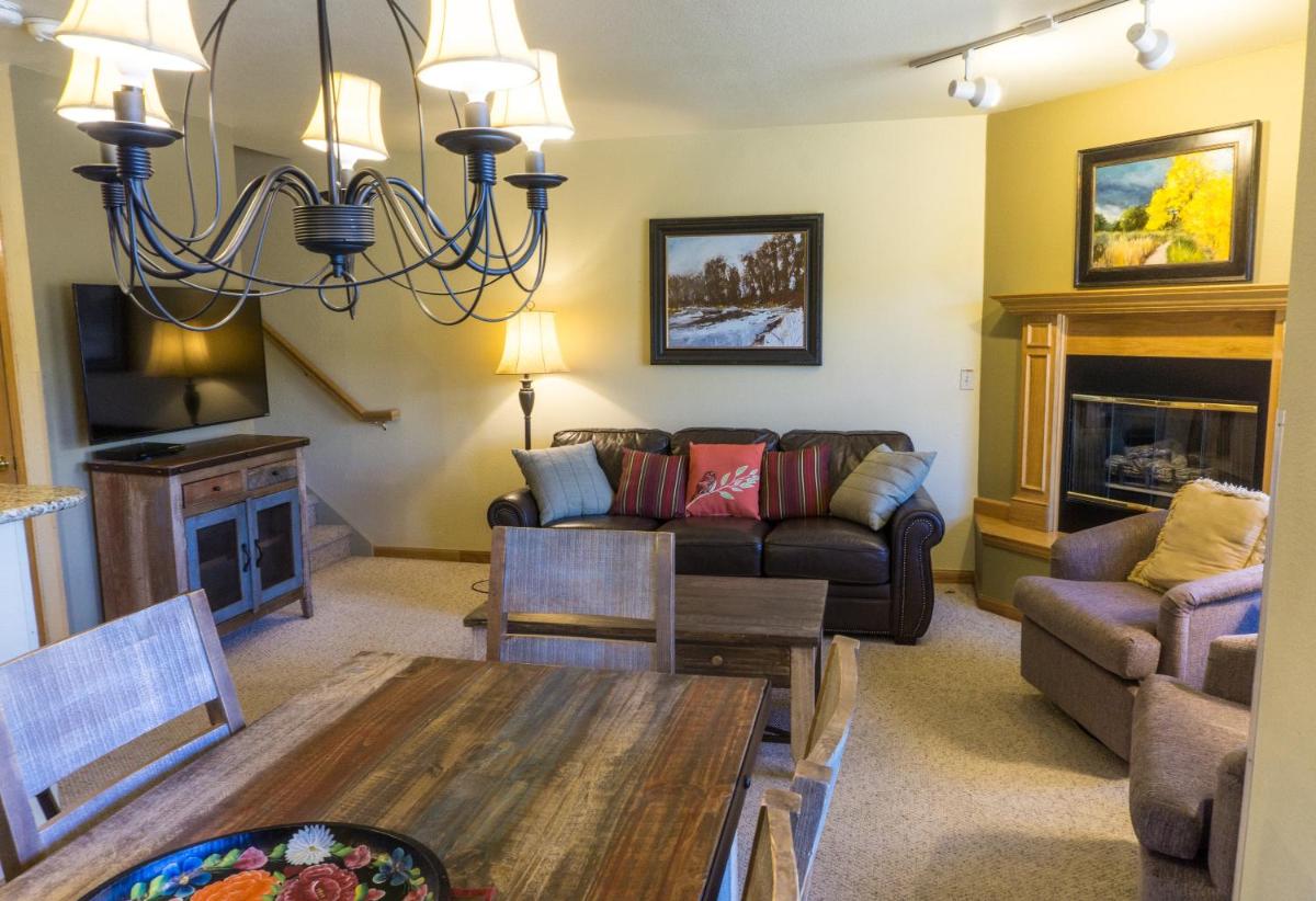 River Mtn Lodge W314 - image 2