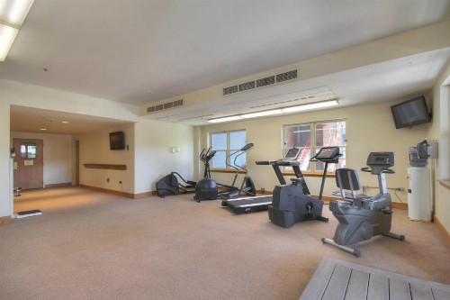 River Mtn Lodge W314 - image 3