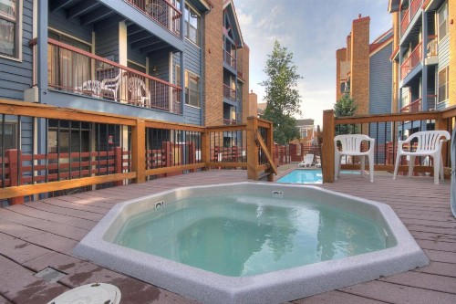 River Mtn Lodge E320 - image 25