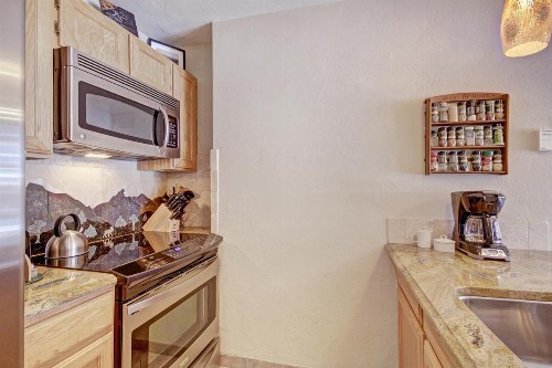 River Mtn Lodge W117C - image 8