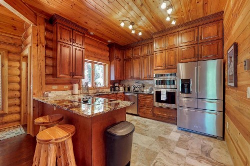 Blue River Elegance - image 8