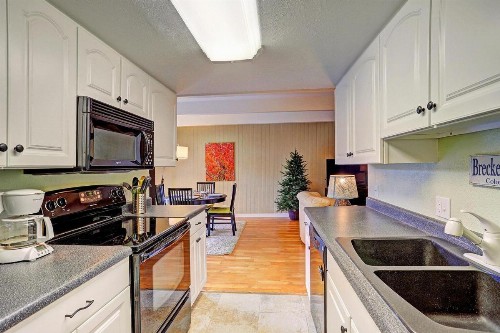 Ski & Racquet Club B-106 Condo