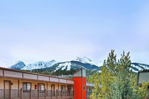 Ski & Racquet Club B-106 Condo - image 2