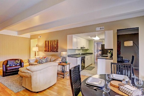 Ski & Racquet Club B-106 Condo - image 3
