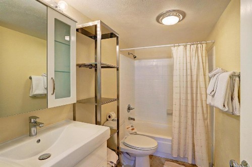 Ski & Racquet Club B-106 Condo - image 6