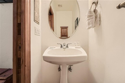 Highland Greens Spruce Townhouse - image 10
