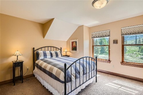 Highland Greens Spruce Townhouse - image 16
