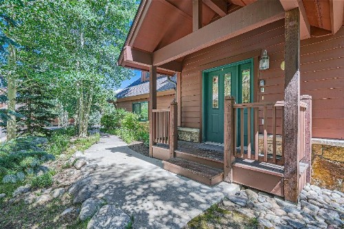 Highland Greens Spruce Townhouse - image 25