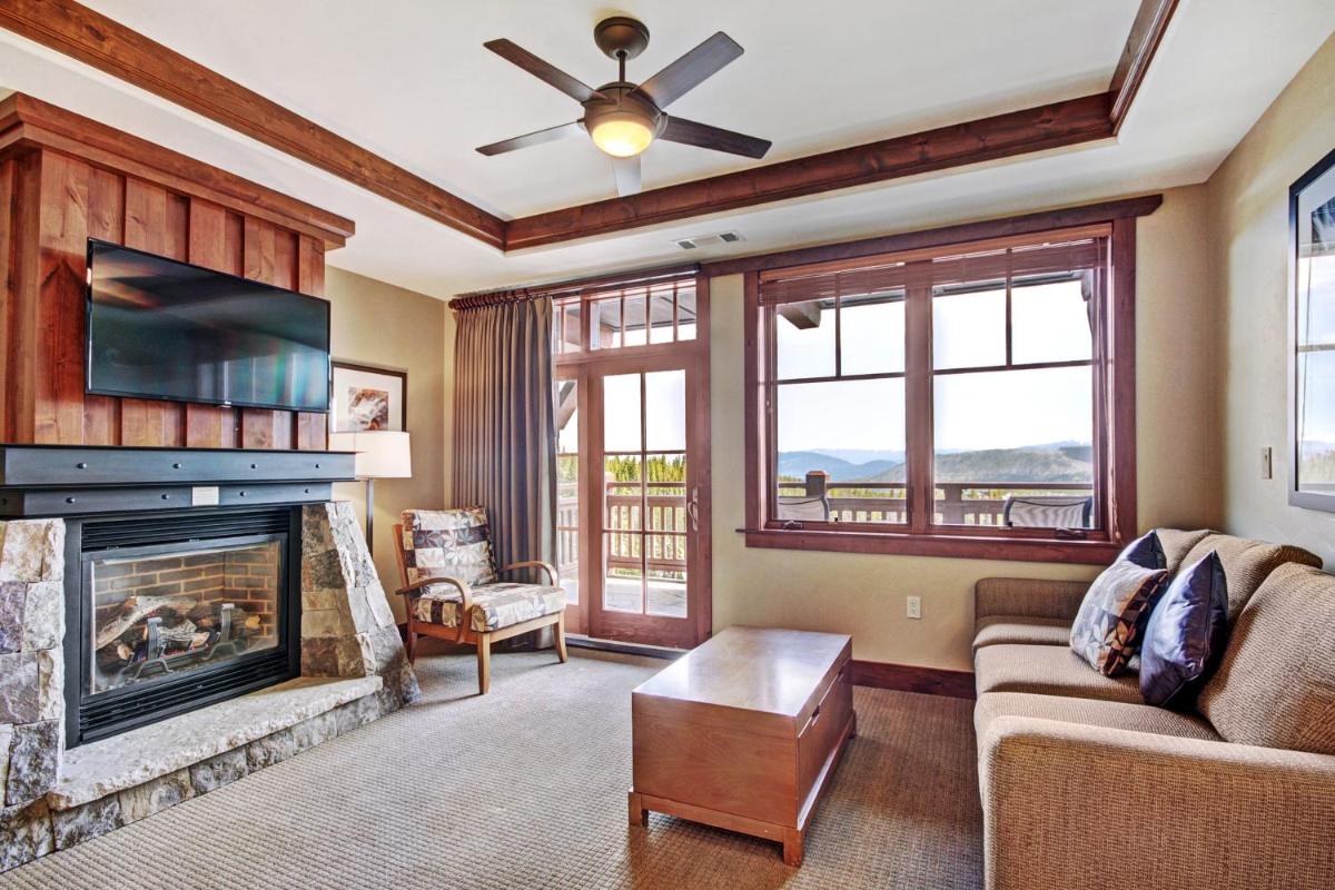 One Ski Hill Place S8412 - main image