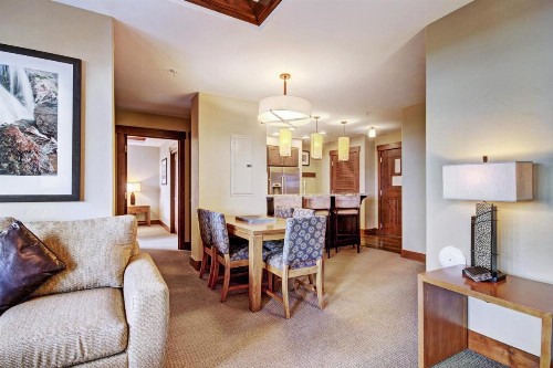 One Ski Hill Place S8412 - image 15