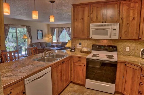 Villas at Swan's Nest #701 (Condo) - image 1