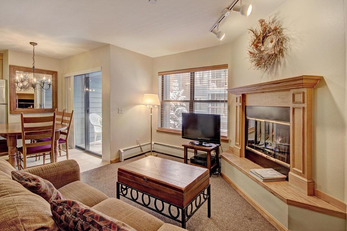 River Mtn Lodge E215D - main image