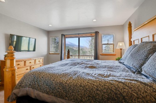 Peak 7 Mountain Lodge - Hot Tub & Expansive Views! - image 9
