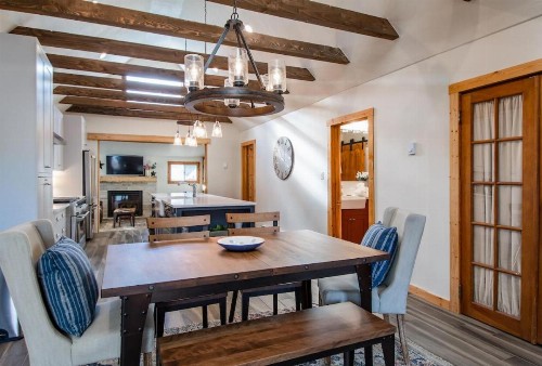 Urban Farmhouse on French - image 26