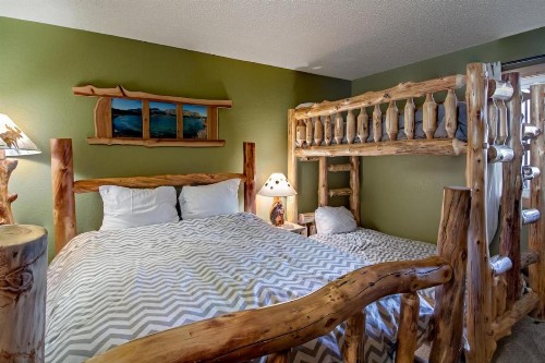 Base 9 Condo - image 31