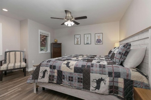 Brooks Hill Lodge - image 29