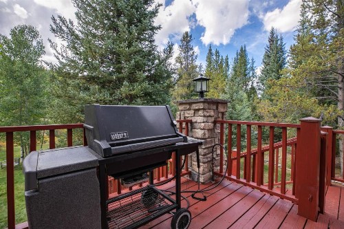 Brooks Hill Lodge - image 34