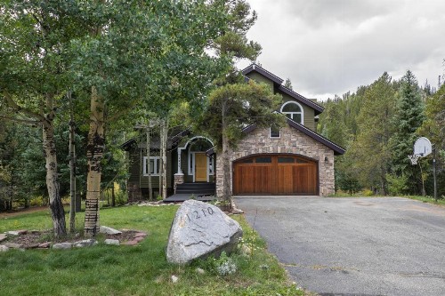 Brooks Hill Lodge - image 37