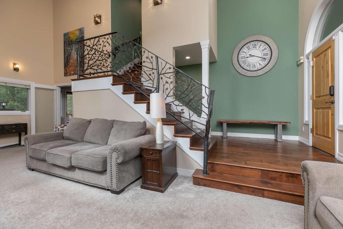 Brooks Hill Lodge - image 4