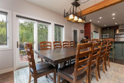 Brooks Hill Lodge - image 8