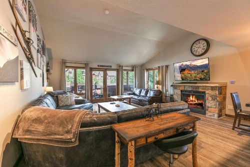 Mainridge Townhome A - image 2