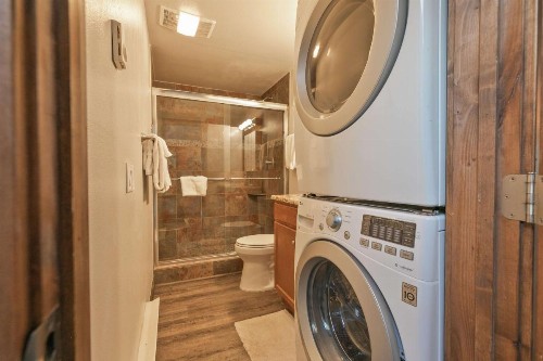 Mainridge Townhome A - image 23