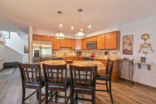Mainridge Townhome A - image 9