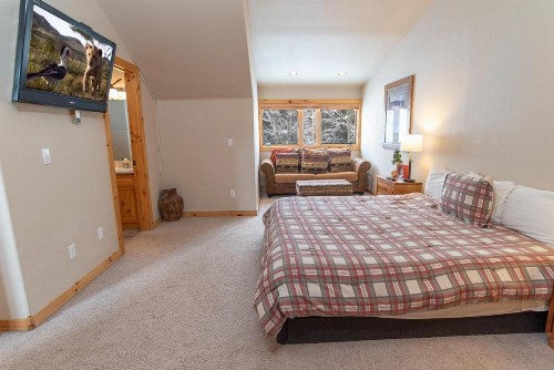 Elk Ridge 402 - image 22