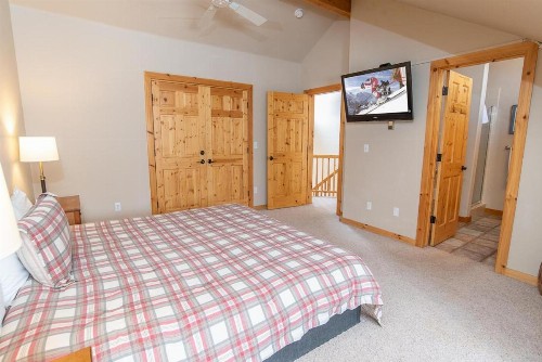 Elk Ridge 402 - image 5