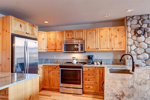 Elk Ridge 402 - image 9