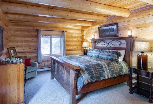 Elk Meadow Lodge - image 17