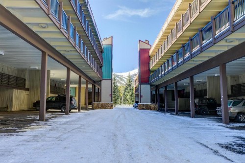 Ski & Racquet Club Condo B - image 6