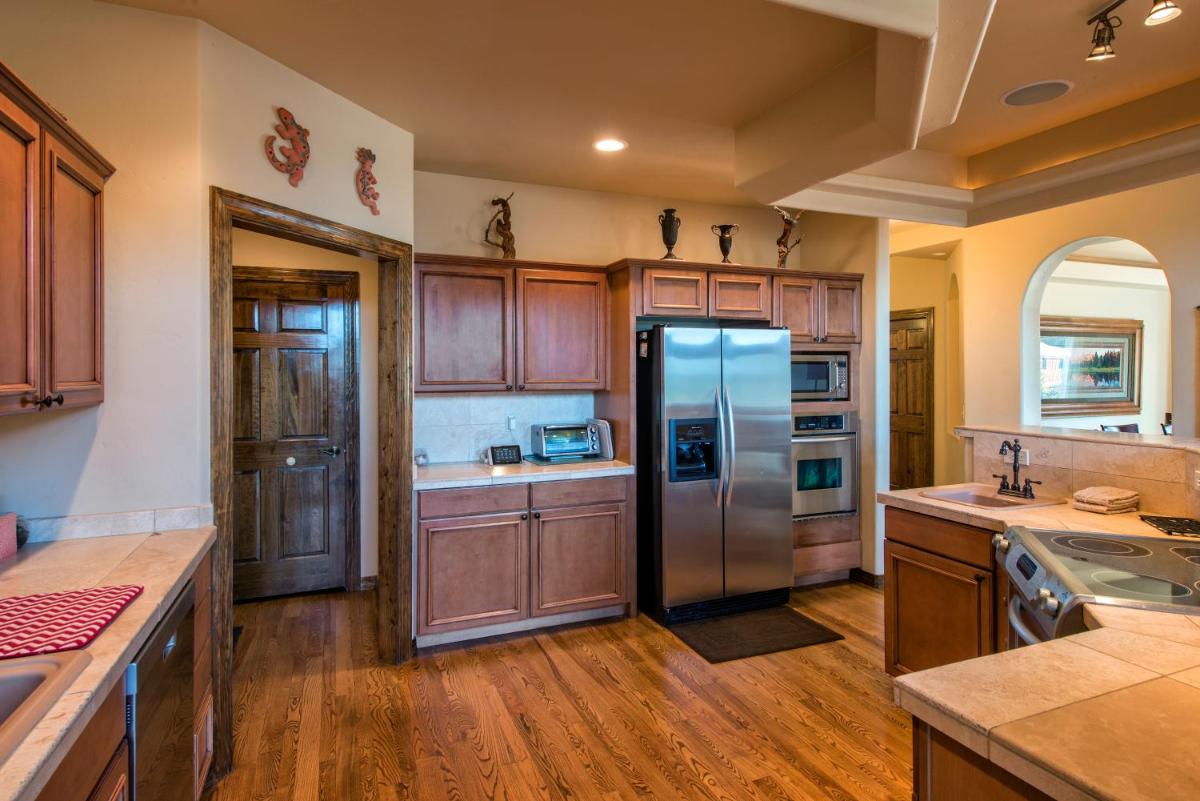 Viking Vista Retreat - image 2
