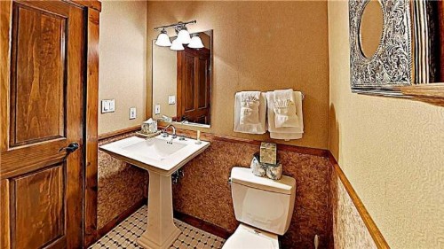Breckenridge 3 Bedroom Condo at Main Street Station Walk to Lifts - image 2