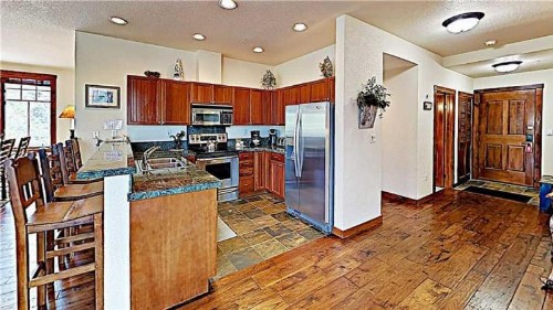 Breckenridge 3 Bedroom Condo at Main Street Station Walk to Lifts - image 4