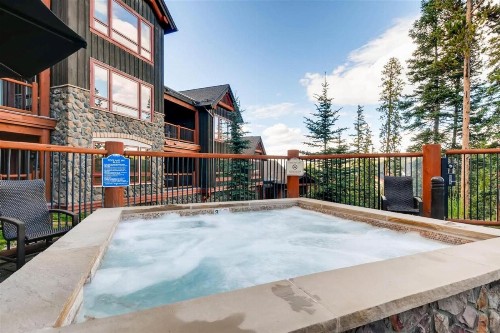 Breckenridge 2 Bedroom Condo at Blue Sky Ski-in Ski-out - image 11