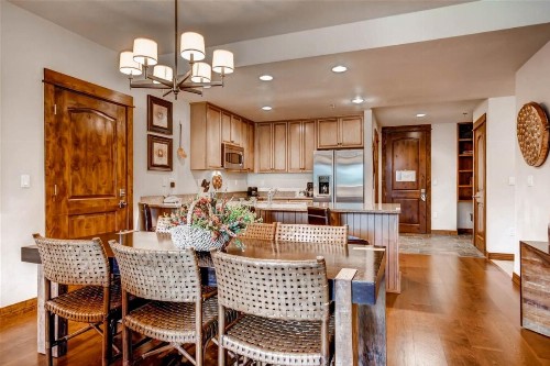 Breckenridge 3 Bedroom Condo at Blue Sky 5-Star and Ski-In Ski-out! - image 6